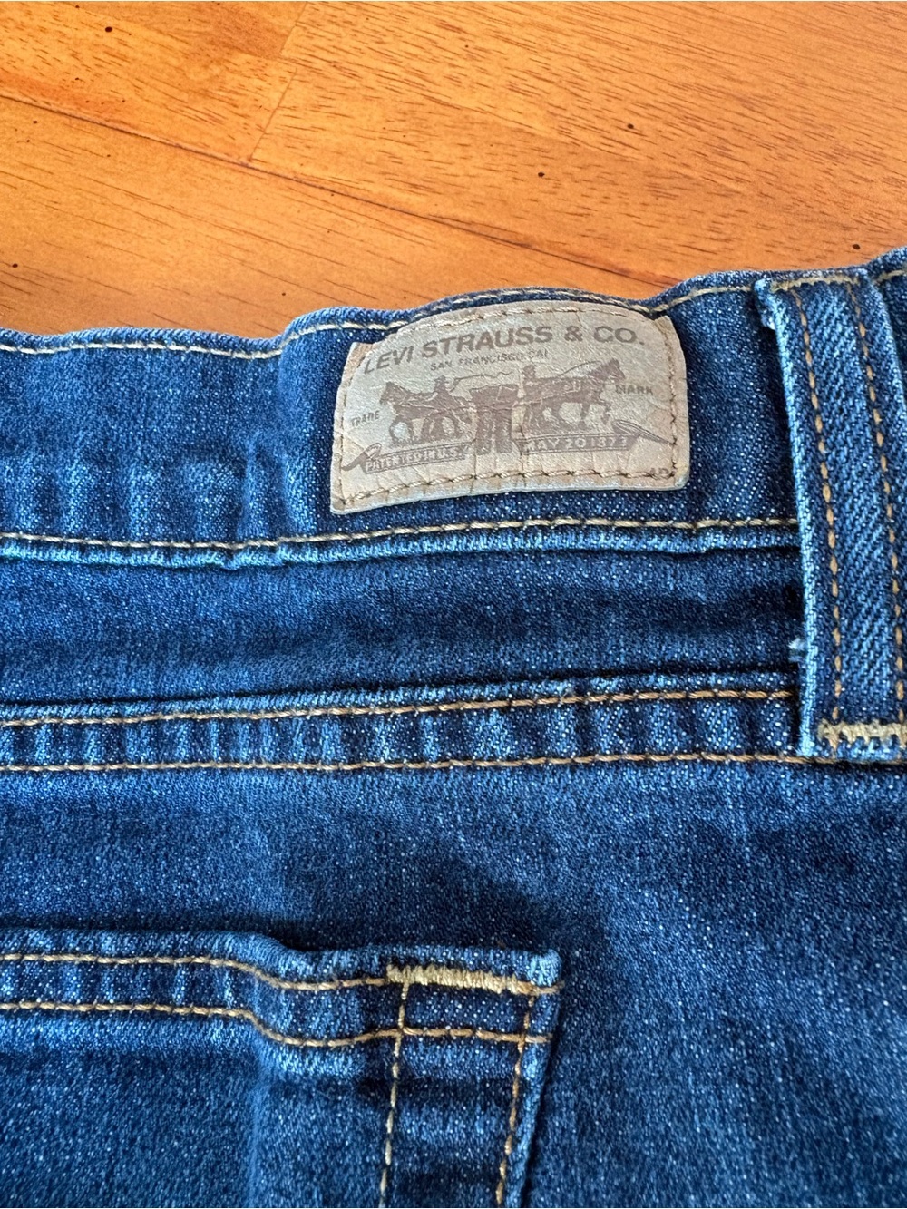 Levi’s 505 Straight Leg Jeans – Size 12 - Picture 6 of 10